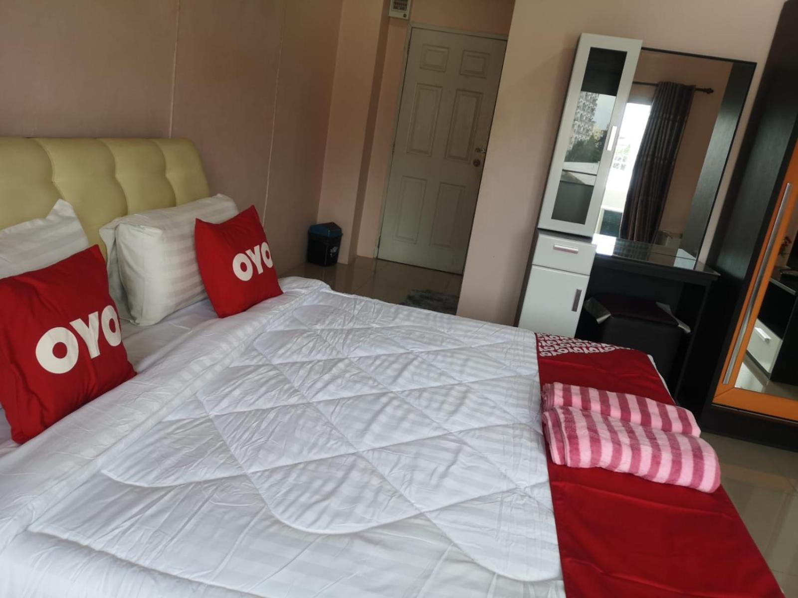 Kjs Pattaya Hotel Ngoại thất bức ảnh