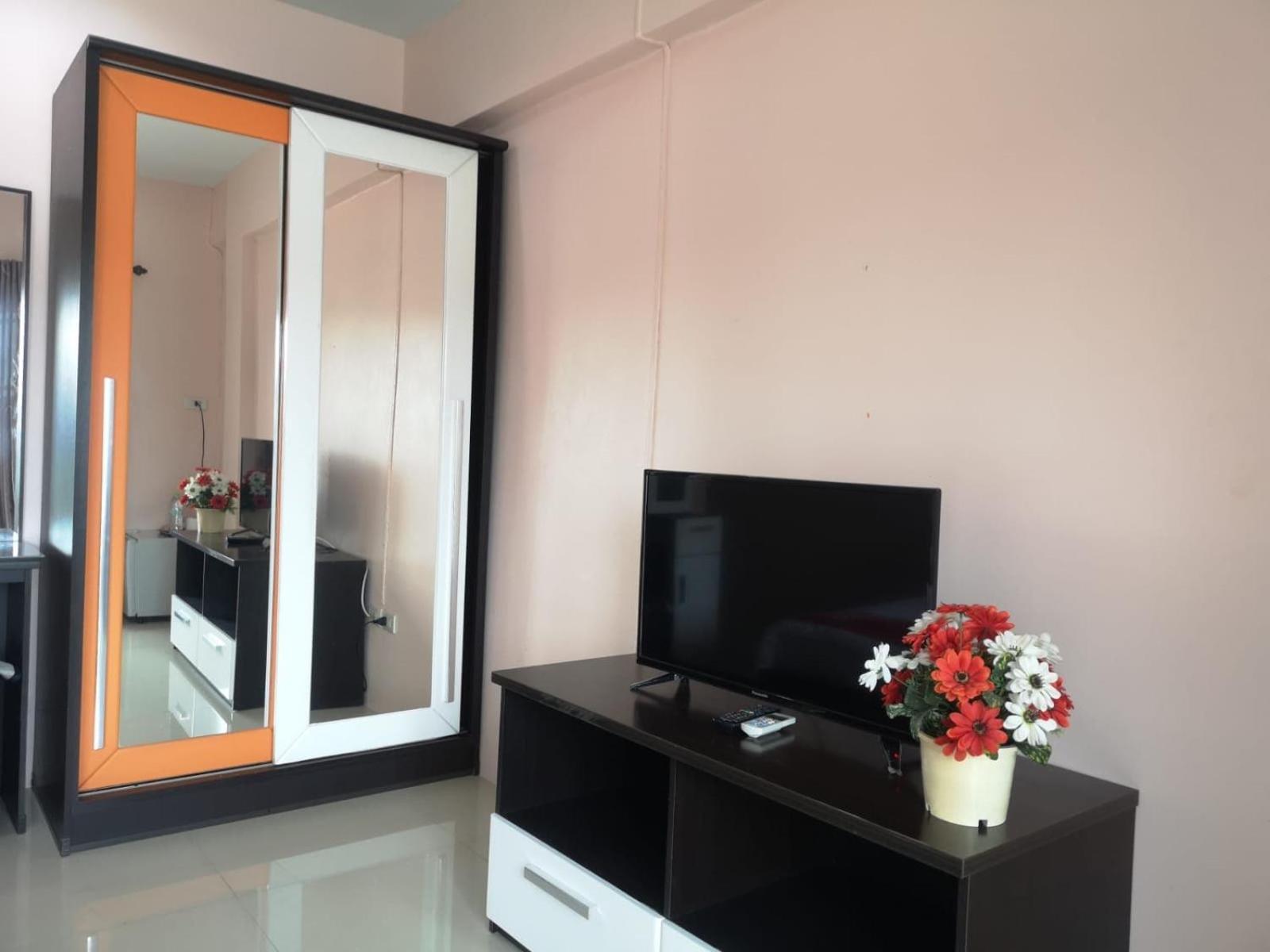 Kjs Pattaya Hotel Ngoại thất bức ảnh