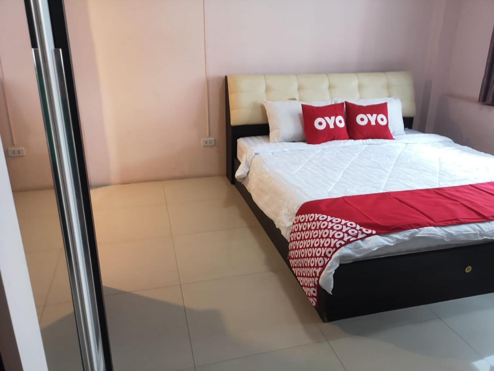 Kjs Pattaya Hotel Ngoại thất bức ảnh